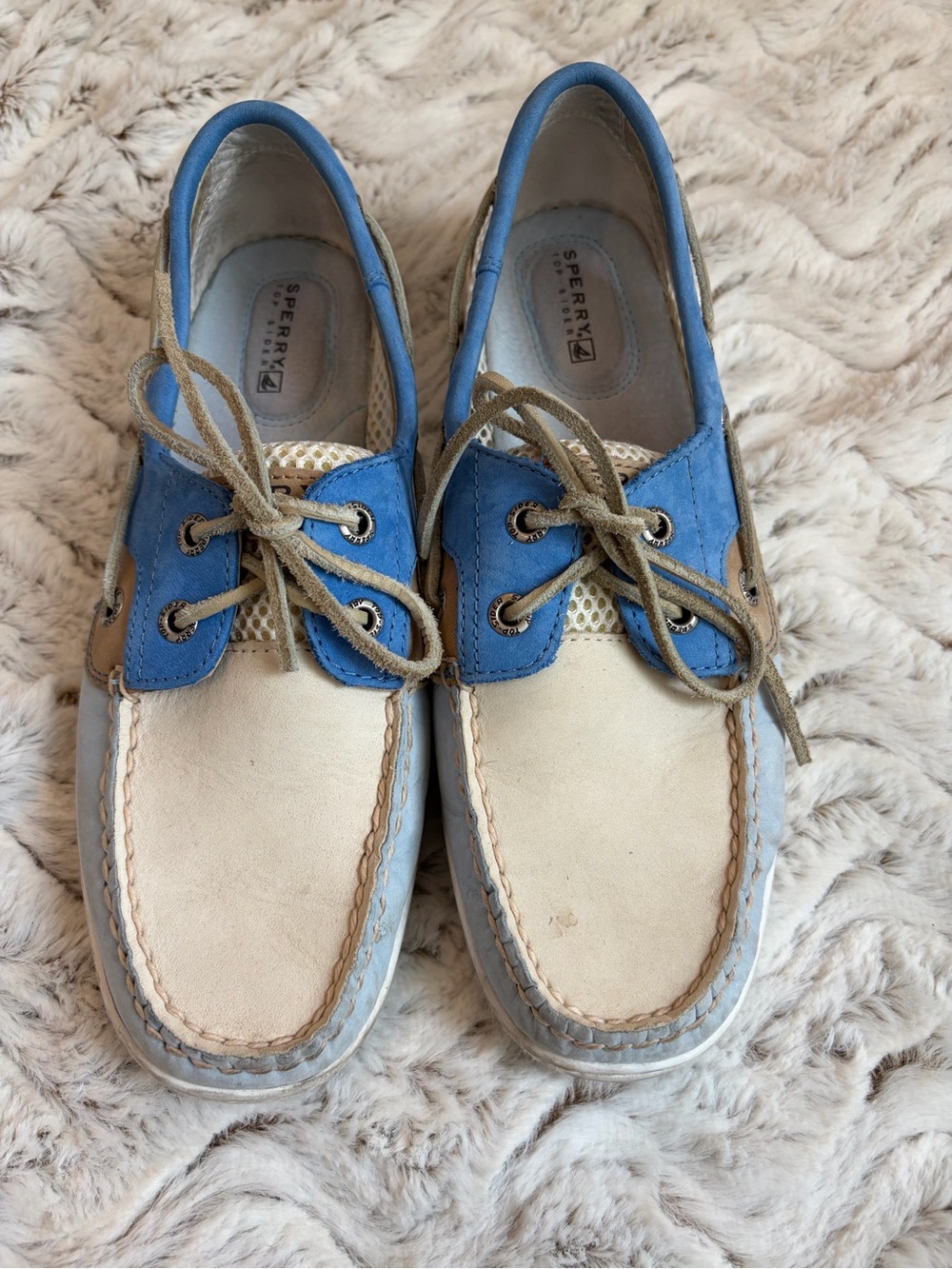 Sperry Women’s Two-Tone Blue and Cream Boat Shoes